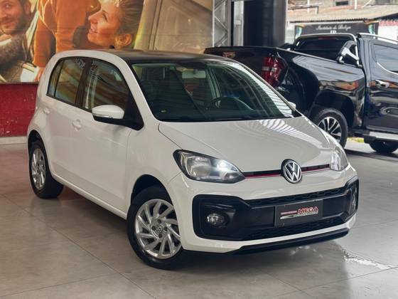 VOLKSWAGEN UP 1.0 170 TSI TOTAL FLEX CONNECT 4P MANUAL